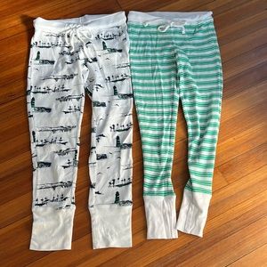 Pair of Nautica Thermal Leggings. Nautical print!